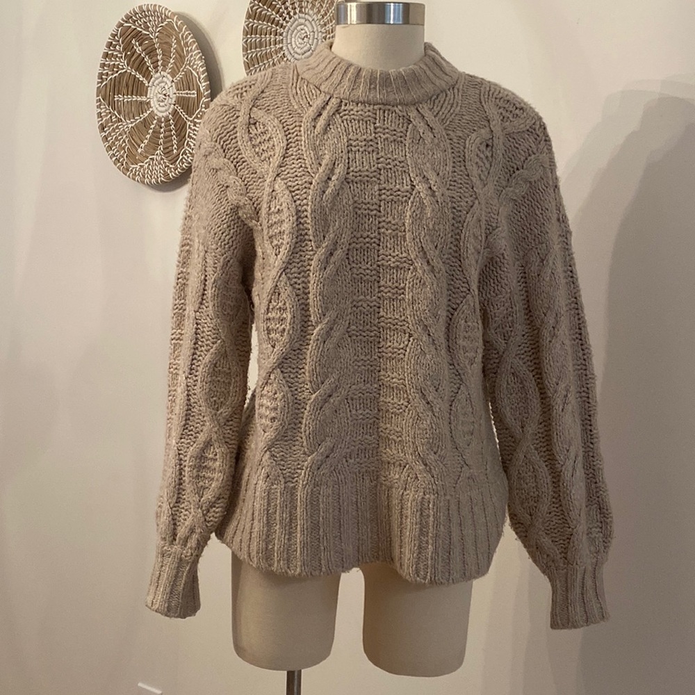 American Eagle Knit Sweater